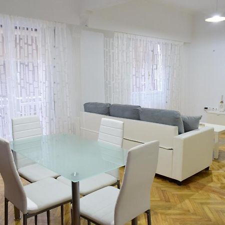 Beautiful Renovated Flat In Athens Apartment Luaran gambar